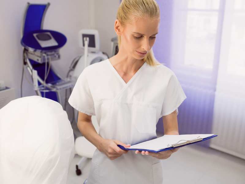 SALPINGOSCOPIA o isterosalpingografia (HSG): guida dettagliata e promemoria per la paziente